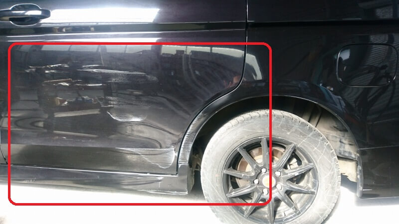 十和田市　寺沢自動車鈑金塗装㈱　車の傷へこみの修理事例